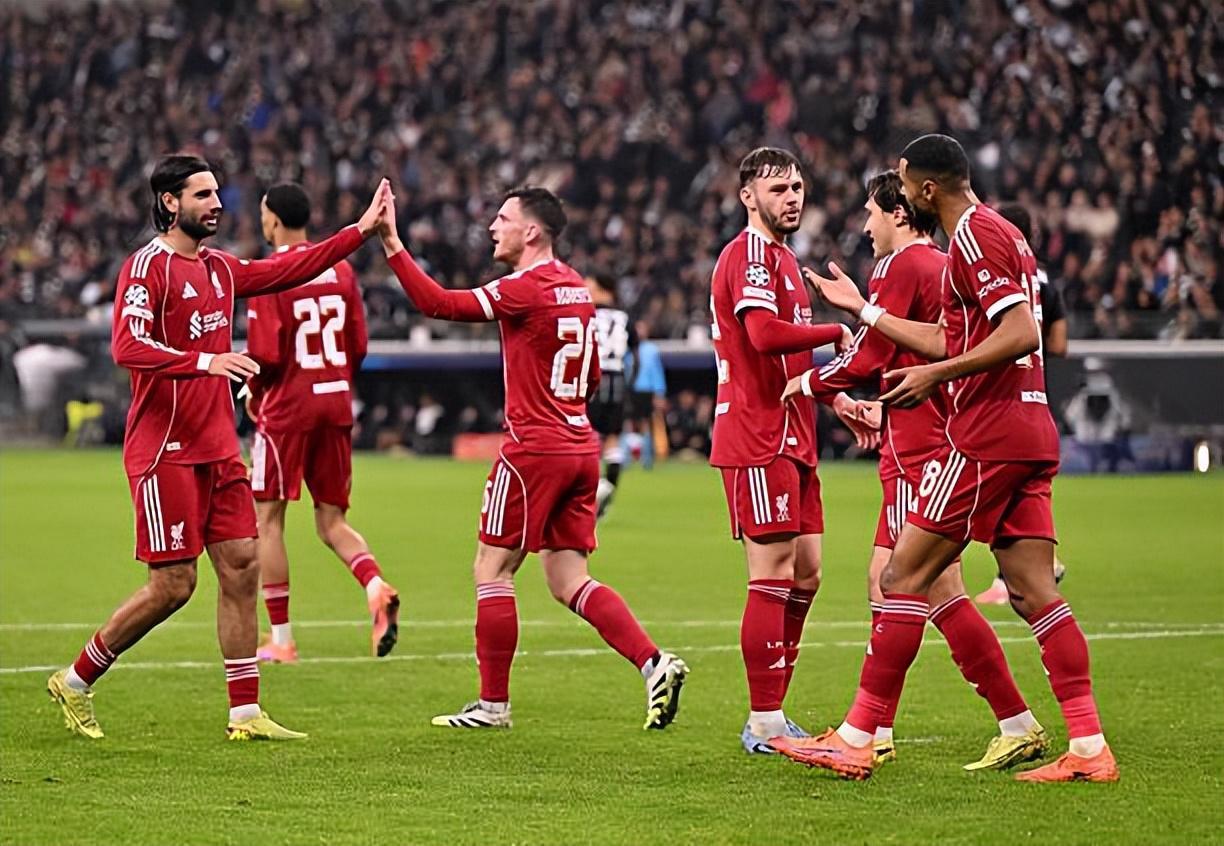 利物浦5-1大胜法兰克福：斯洛特442阵型激活维尔茨，撤下萨拉赫成关键