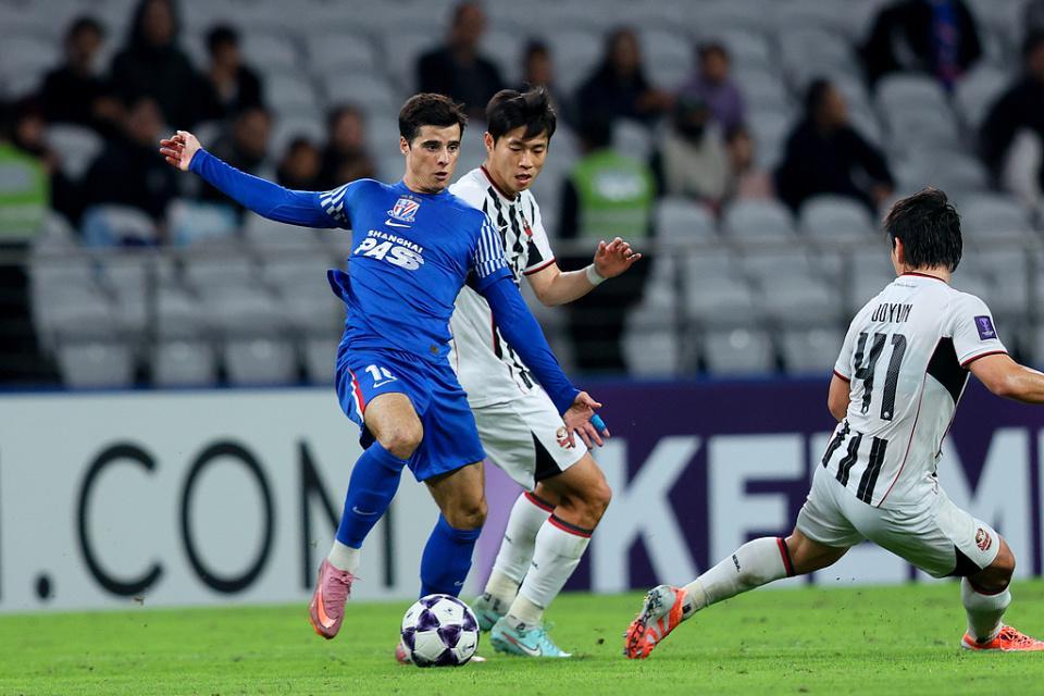 亚冠精英联赛第3轮：申花首胜升第5，蓉城海港陷困境