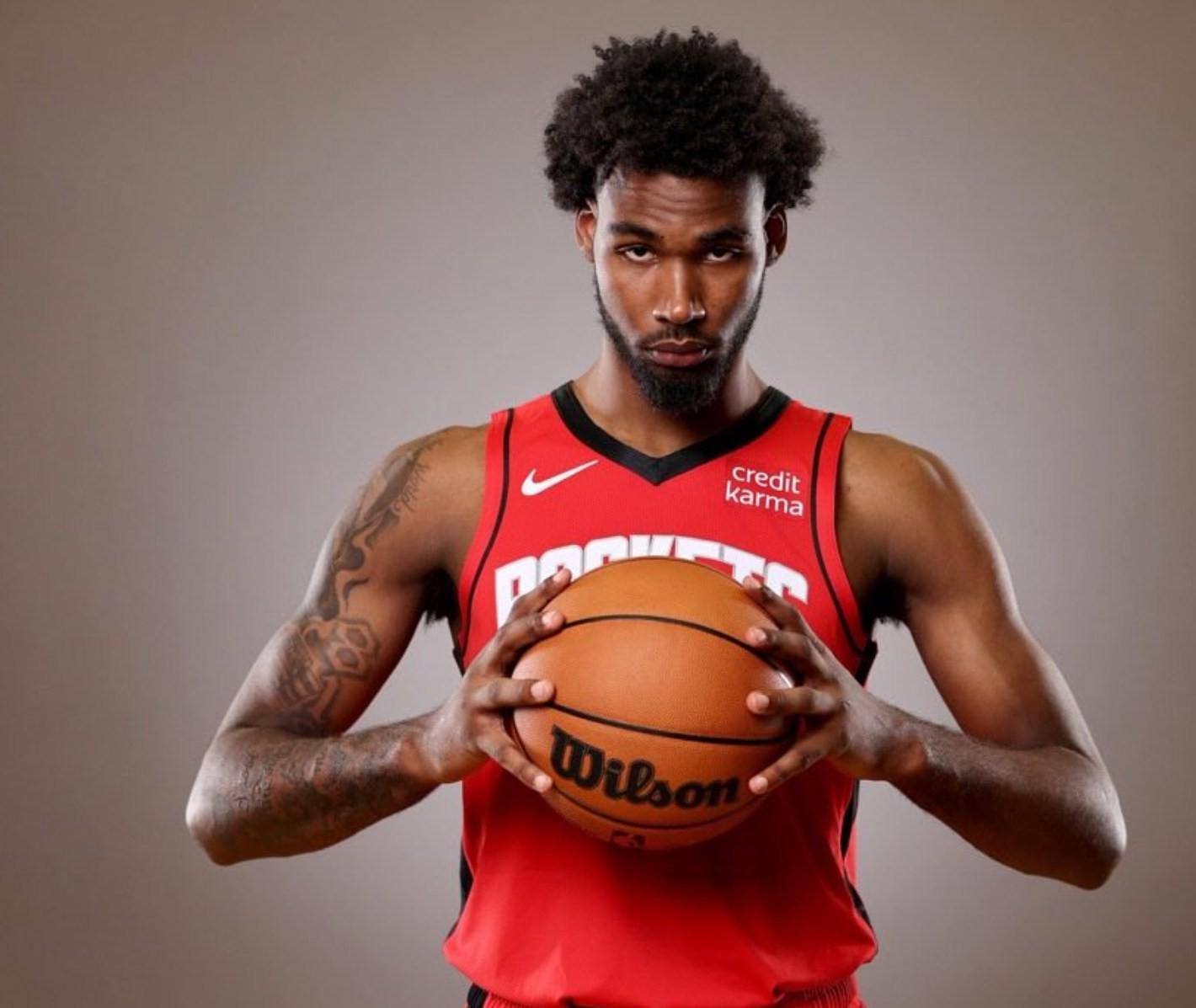 火箭队为伊森提供超1亿美元续约合同 谈判陷僵局