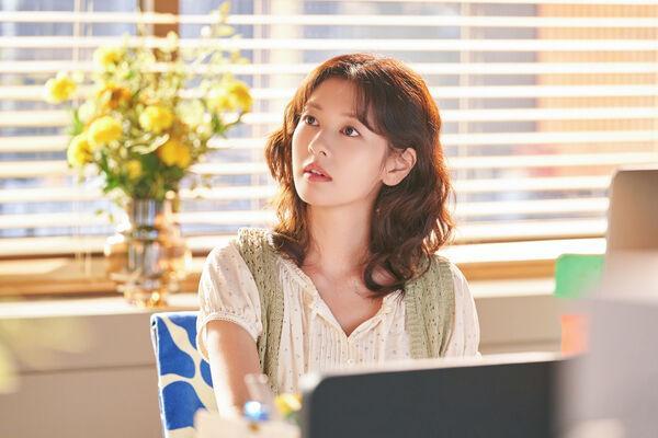 《宇宙MARRY ME？》崔宇植庭沼珉假结婚变真爱，甜蜜爆笑引追捧