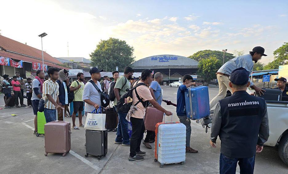 缅甸军方突袭KK园区致大规模逃亡：超800人涌入泰国，边境溺亡事件频发