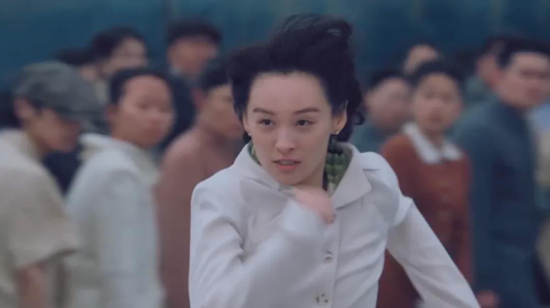 《沉默的荣耀》德英纵身一跃引爆全网，王西演技惊艳观众