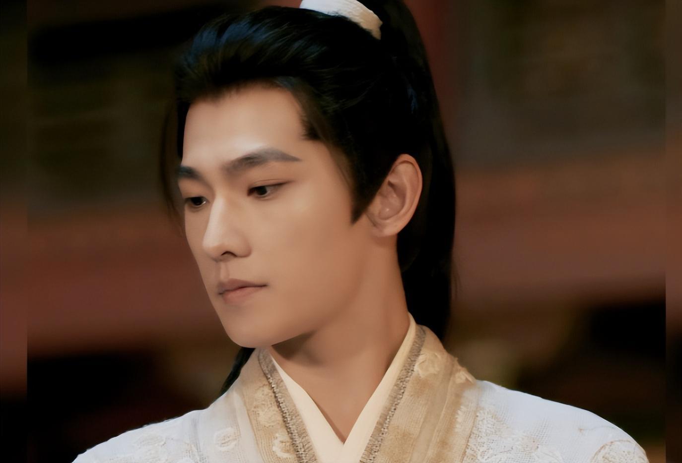 热度第一，播放量破6300万， 10月观众最期待的压轴剧开播就炸了