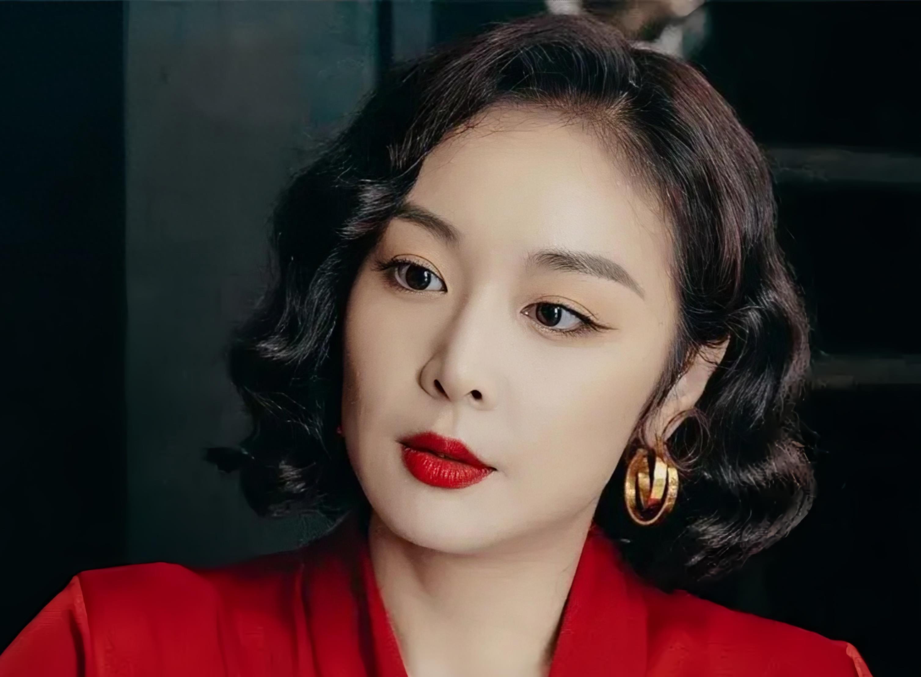 《狂飙》后高叶持续走红！2025年5部作品霸屏，新剧《重影》搭档郑恺