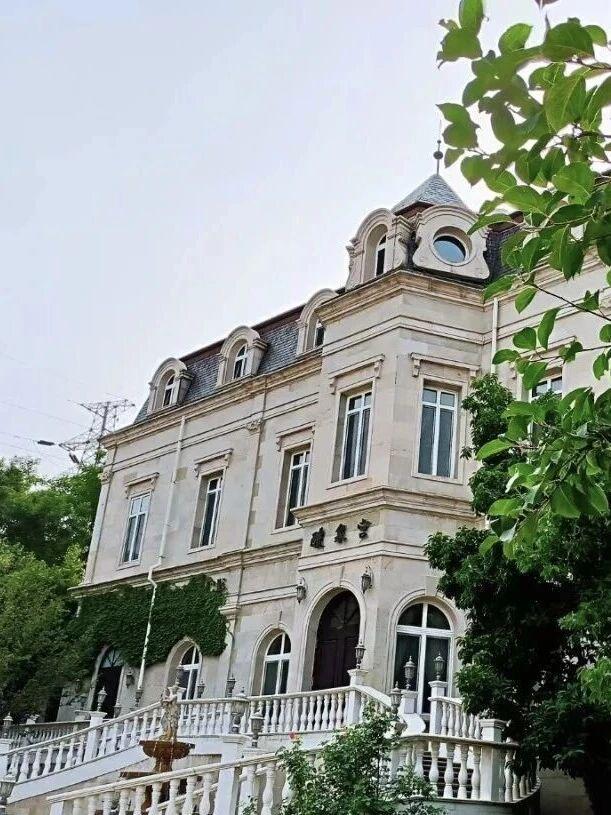 《许我耀眼》热播带火张裕爱斐堡酒庄，北京密云取景地成新宠