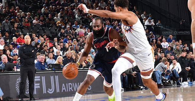 哈登30+7+7保罗0分8助 快船大胜太阳27分