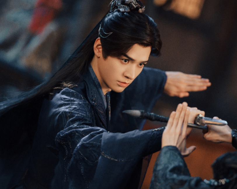 播半小时飙升榜第一，成毅令观众成功入坑，古装仙侠剧有天花板了