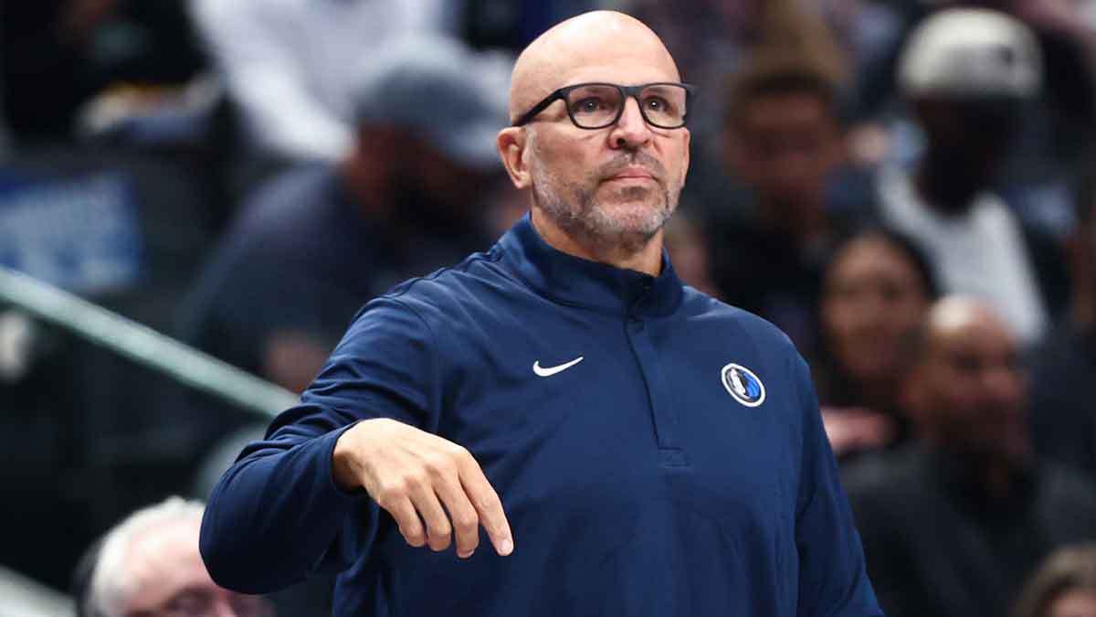 独行侠困境：德安吉洛·拉塞尔为何遭基德冷落？