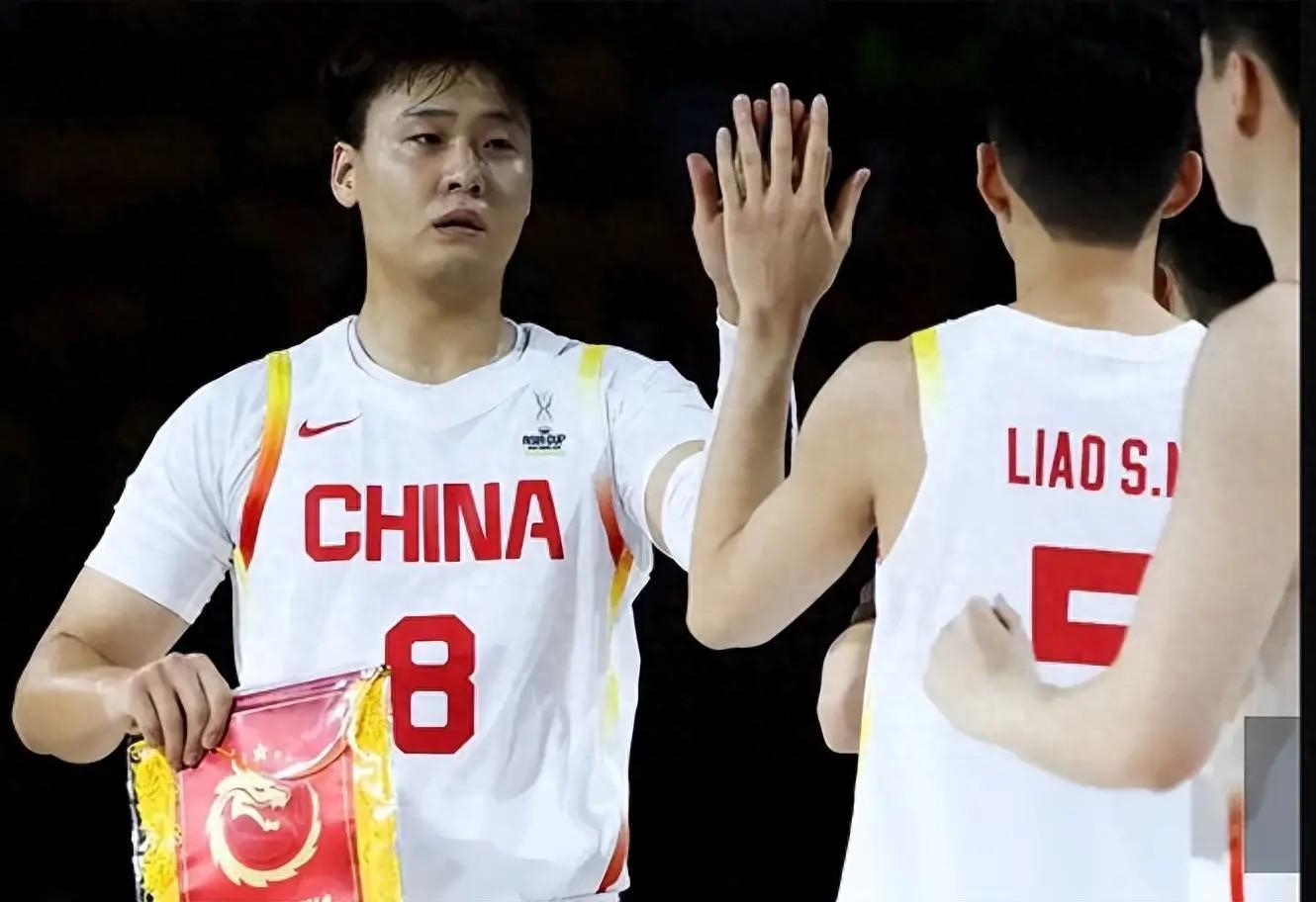 17点38分！首钢男篮重磅签约医疗合作，新赛季冲冠再添强援