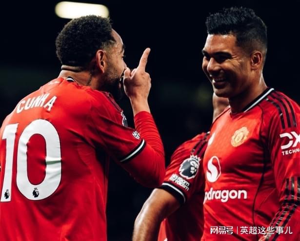 姆贝莫庆祝进球