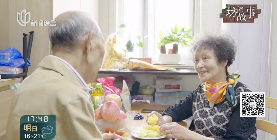 上海15位银龄志愿者25天接力陪护，严老伯康复故事暖人心