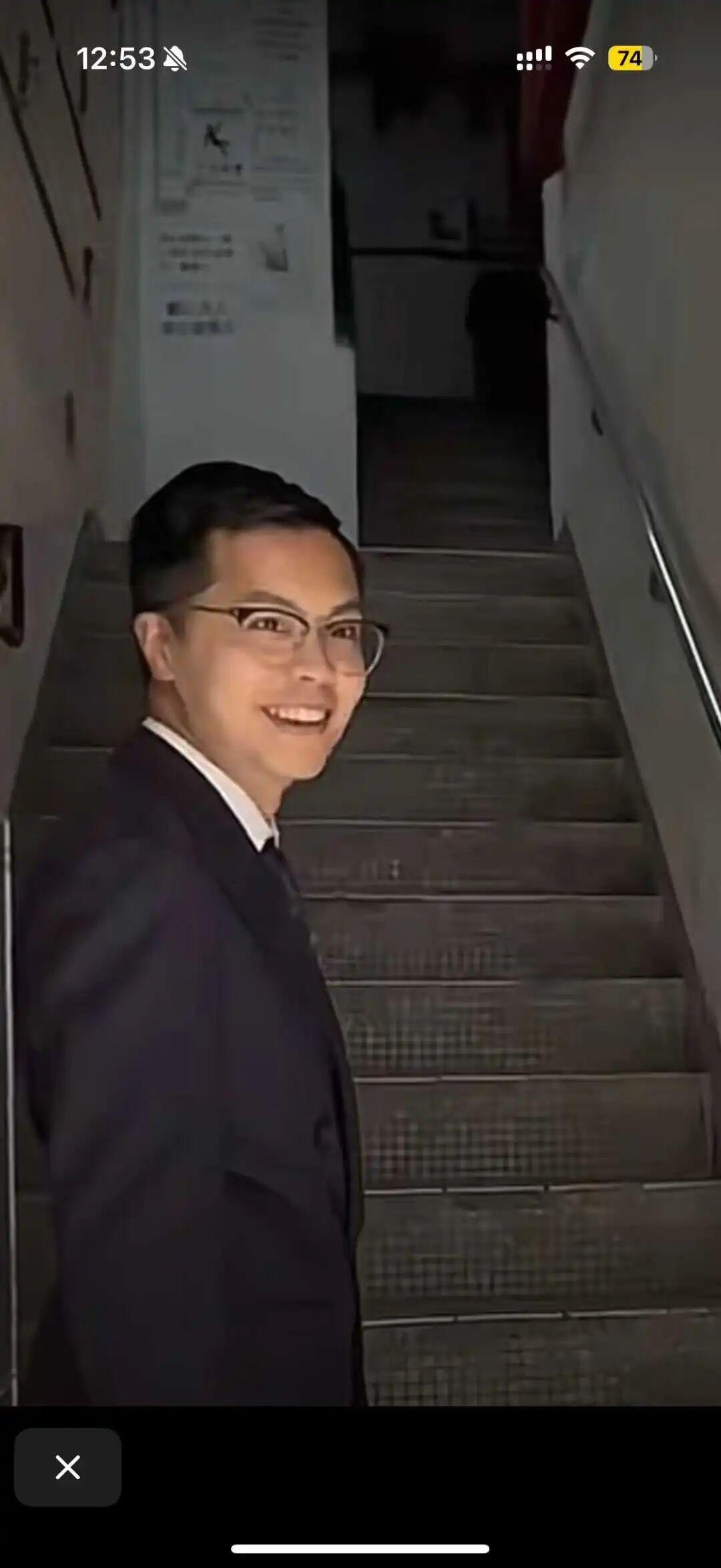 深藏不露！出道8年，狂扫5套香港豪宅，他才是娱乐圈真正的隐形楼王！