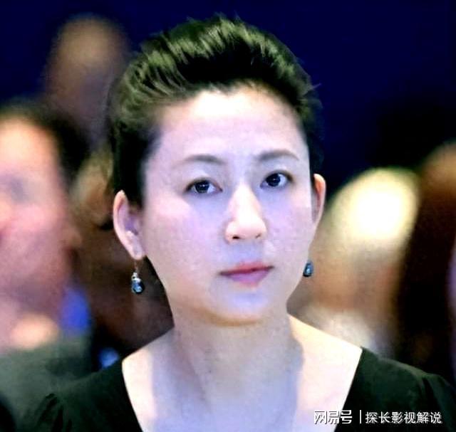 善恶终有报：57岁央视主持人王小丫的人生转折与启示