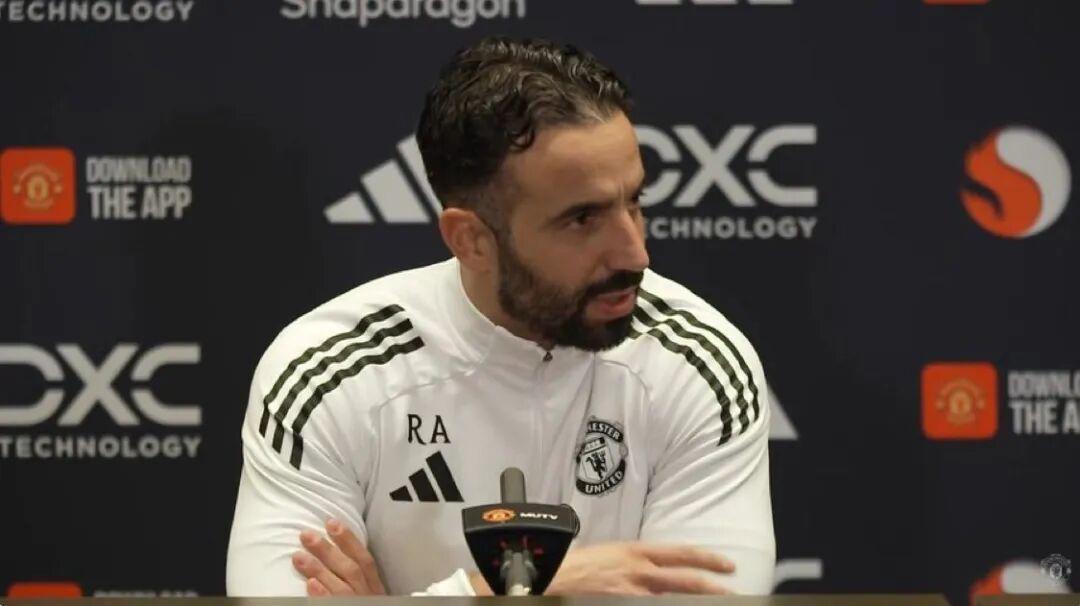 阿莫林回应斯洛特言论，布莱顿主帅盛赞曼联实力