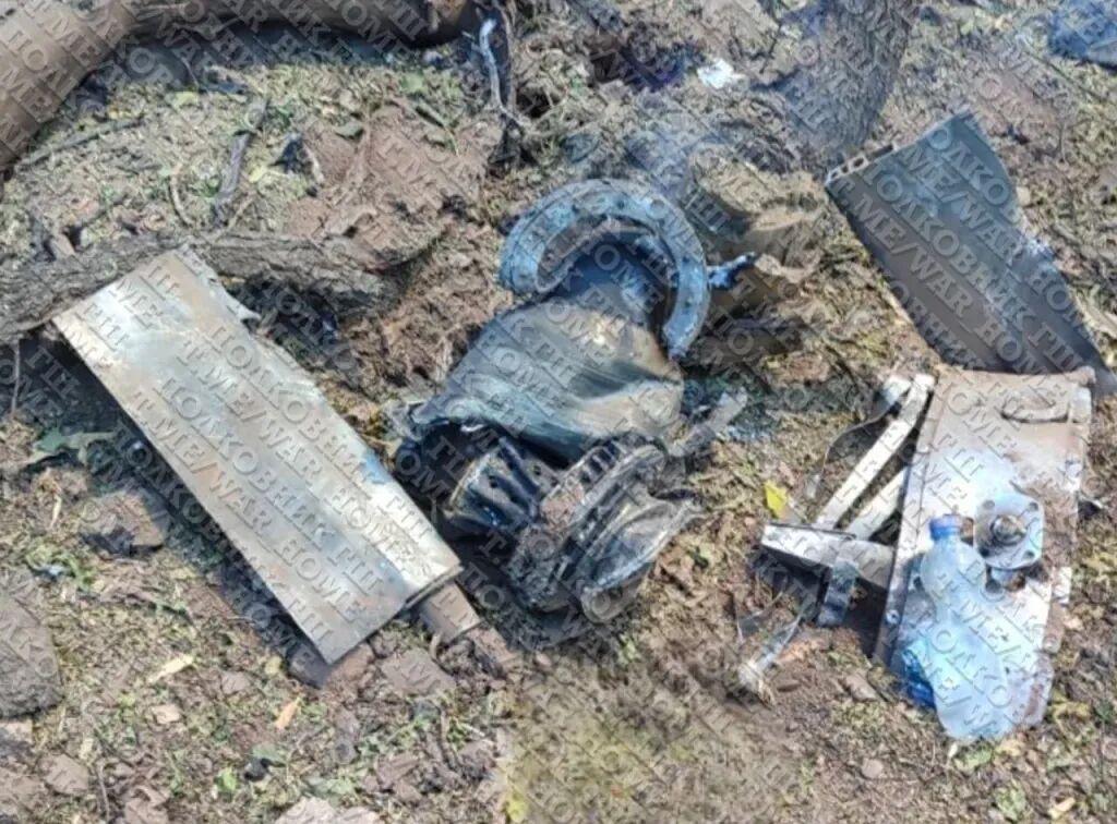 乌克兰获俄增程滑翔炸弹残骸，内含中国涡喷发动机
