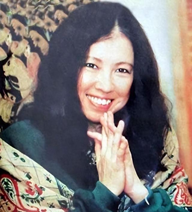 三毛离世真相再探：通灵传闻、遗书疑云与生死簿之谜