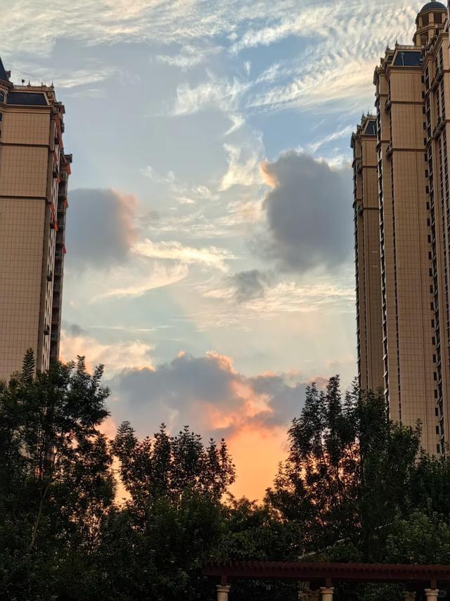 现在卖房是明智还是愚蠢？算清这3笔账再做决定