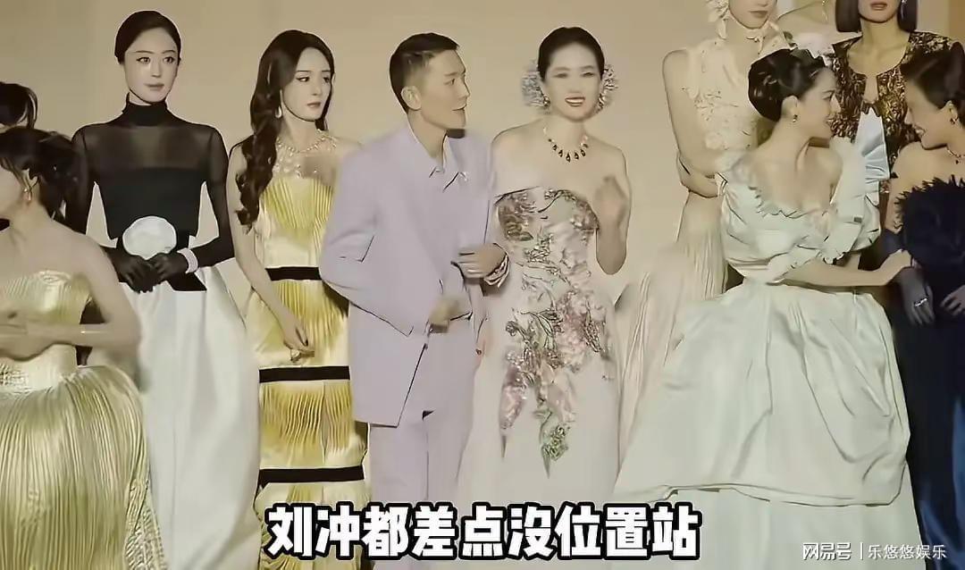 《芳华》幕后揭秘：钟楚曦如何多次抢占苗苗C位？