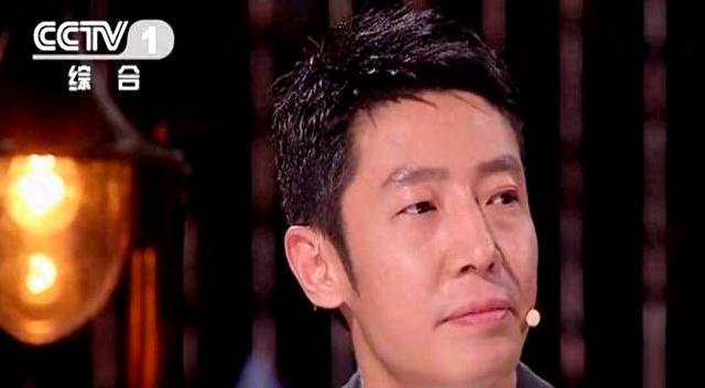 康辉、撒贝宁、尼格买提泪谈父母遗憾：事业与亲情的难以平衡