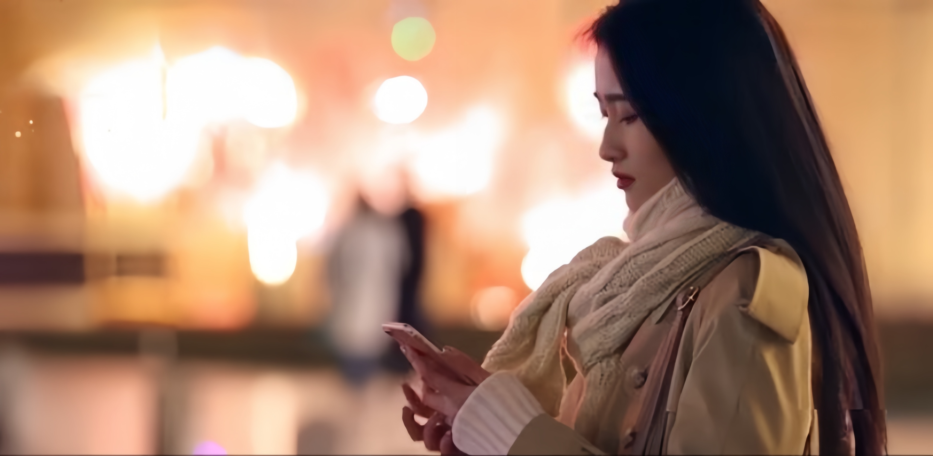 女子酒后误入邻居家：意外邂逅引发情感纠葛