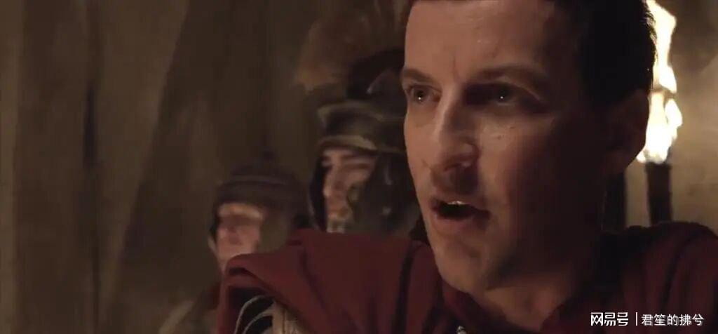 成人美剧巅峰之作《斯巴达克斯》：热血与自由的终极碰撞