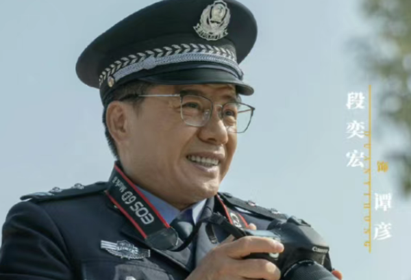 《士兵突击》主演再聚首！段奕宏领衔24集刑侦剧《藏锋》引期待