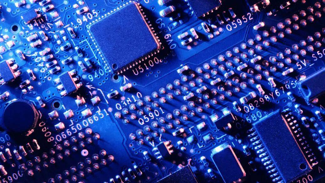 荷兰强夺安世半导体遭反噬：美日德车企索赔超2亿欧元/日