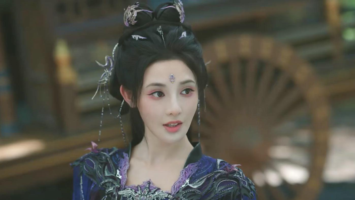 《暗河传》剧情Bug解析：年龄与武力设定矛盾分析