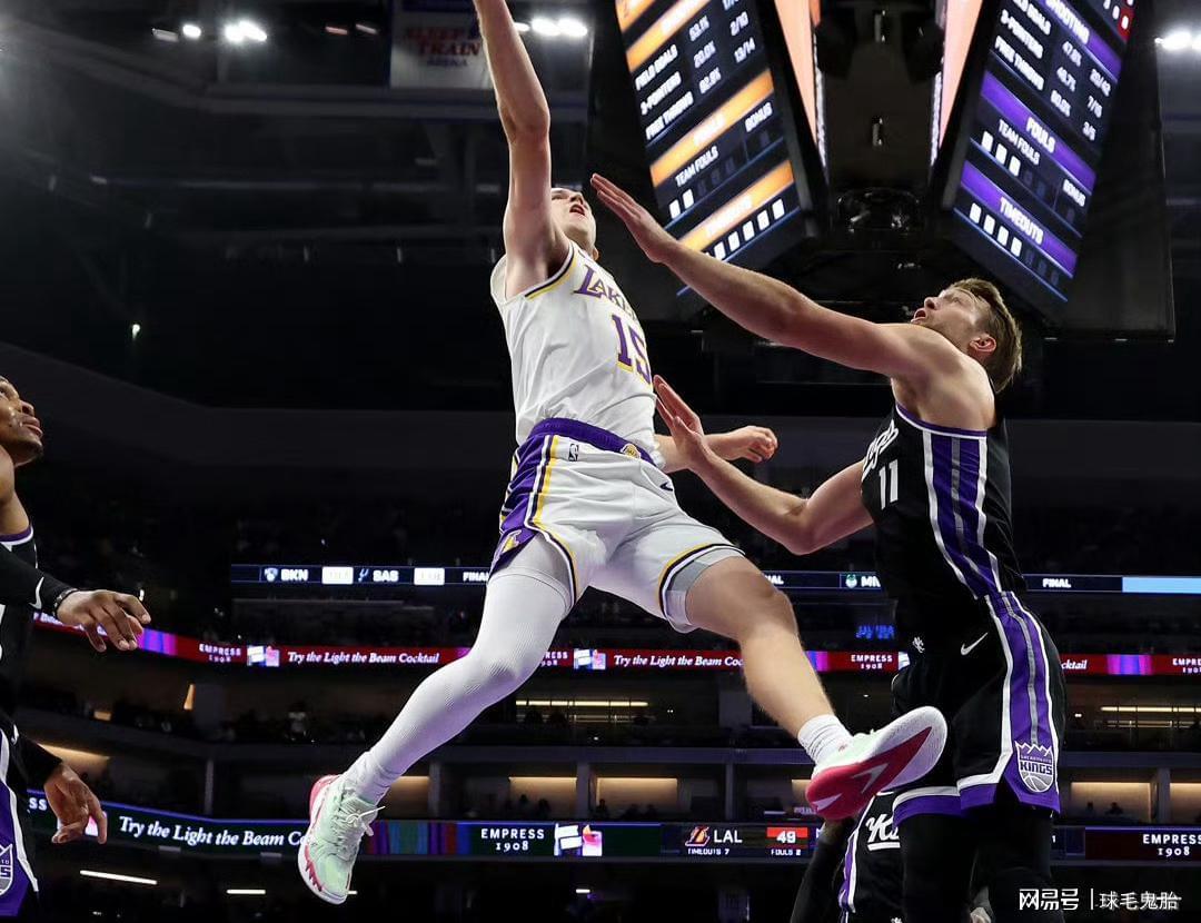 谁说斯玛特过气？500万年薪正负值全队第一，湖人捡到宝了