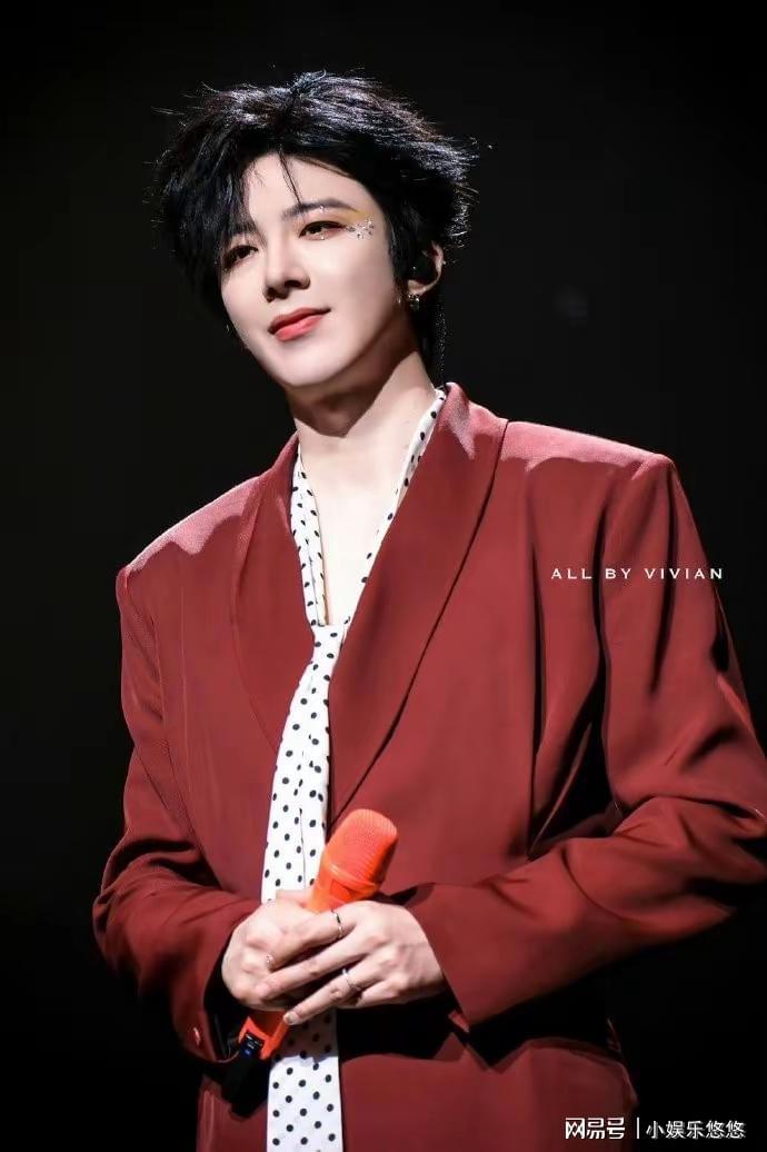 刘宇宁恋情绯闻后一反常态，秦海璐预言成真，事业新规划曝光