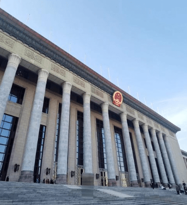 网络安全法修订通过，2026年起强化法律责任与AI监管