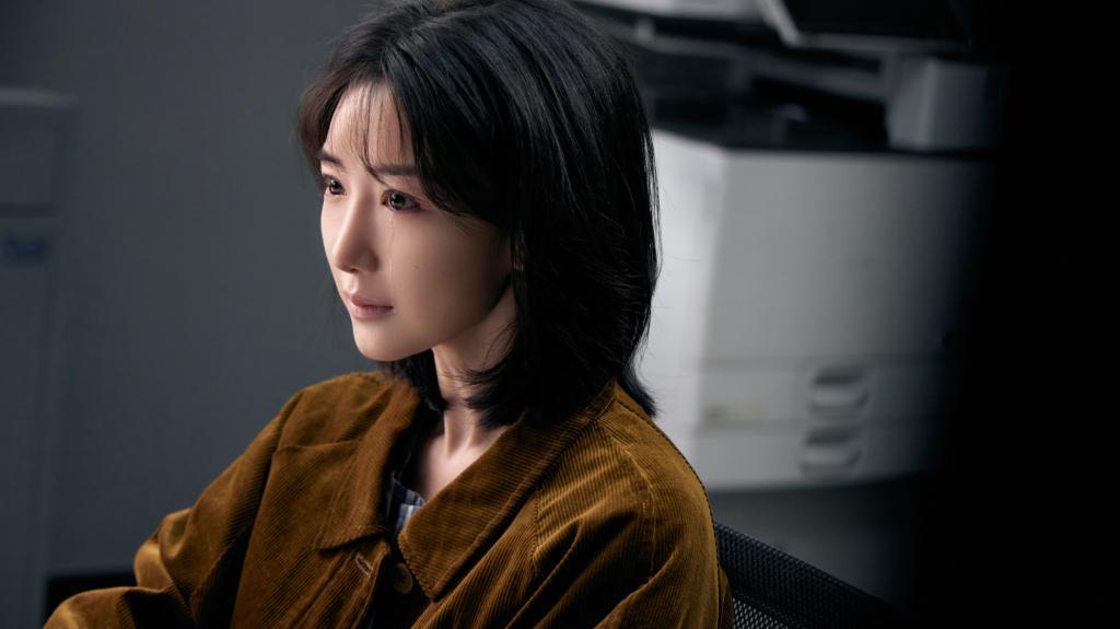 专访毛晓彤｜《余生有涯》叶思北：从自我觉醒到勇敢抗争