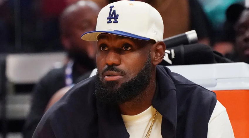 美媒爆料：马刺4换2交易詹姆斯，两大状元联手冲击总冠军