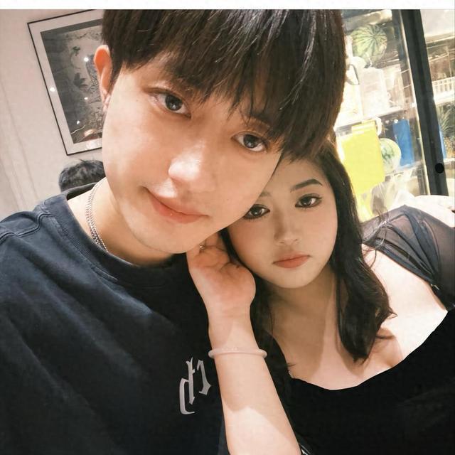 安徽29岁摄影师杨高耸离世：微笑背后的抑郁悲剧