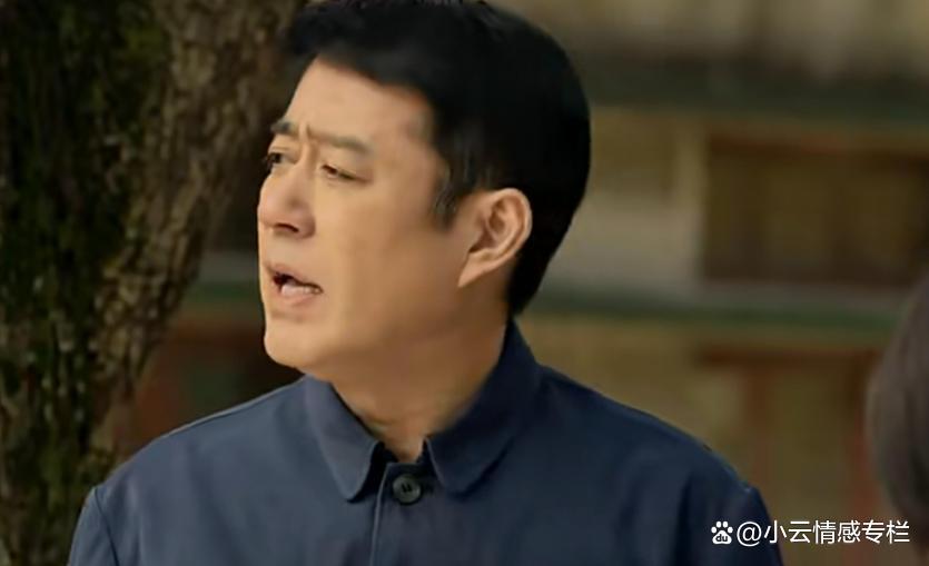 定居台湾的叔叔炫耀50平豪宅，回大陆后看到我家320平复式楼沉默了