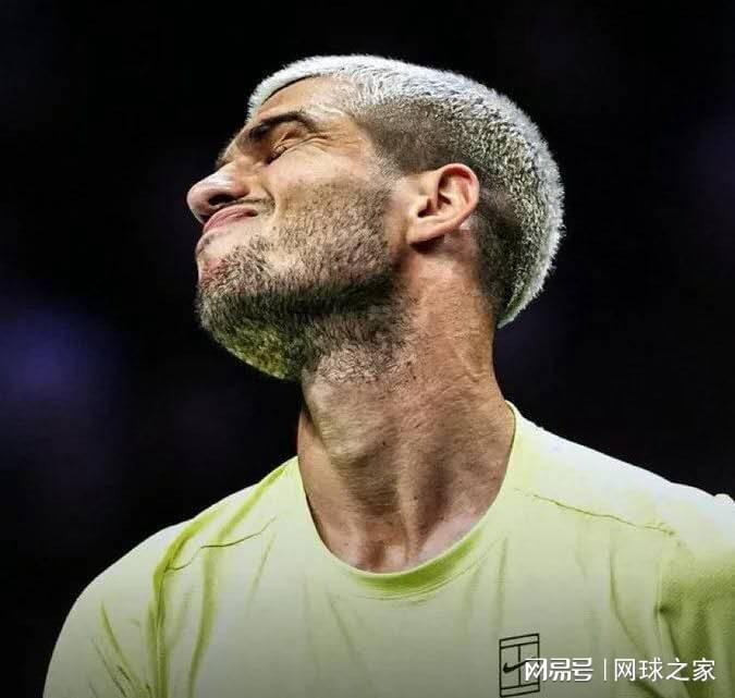 阿尔卡拉斯巴黎大师赛爆冷出局：自称今年最差一战