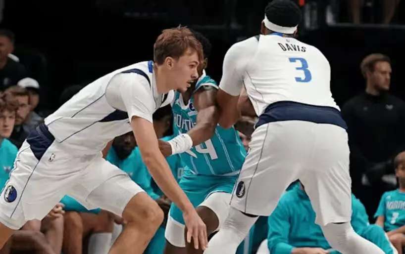 新版垃圾兄弟？国王1胜3负，高薪引援难掩战绩颓势