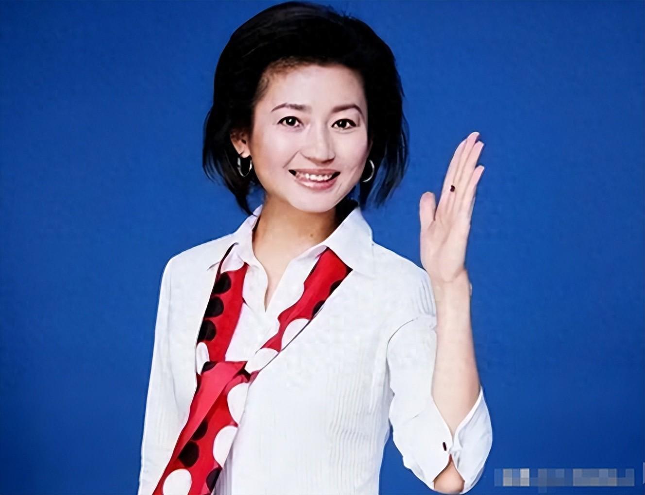 善恶终有报，57岁央视女主持王小丫，原来早已经走上另一条大路