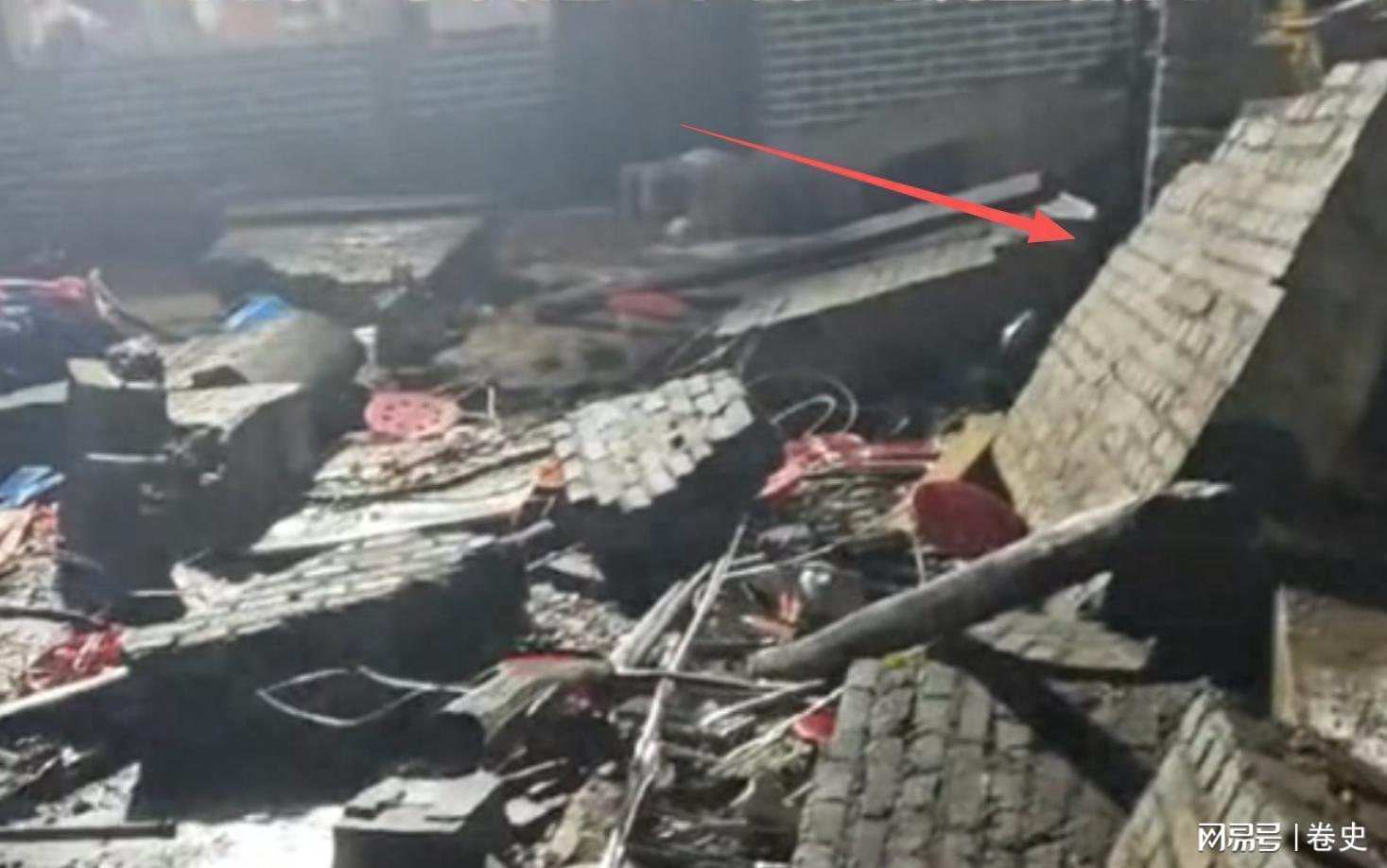 云南葬礼围墙倒塌致6人死亡：25岁女孩遇难，事故原因曝光