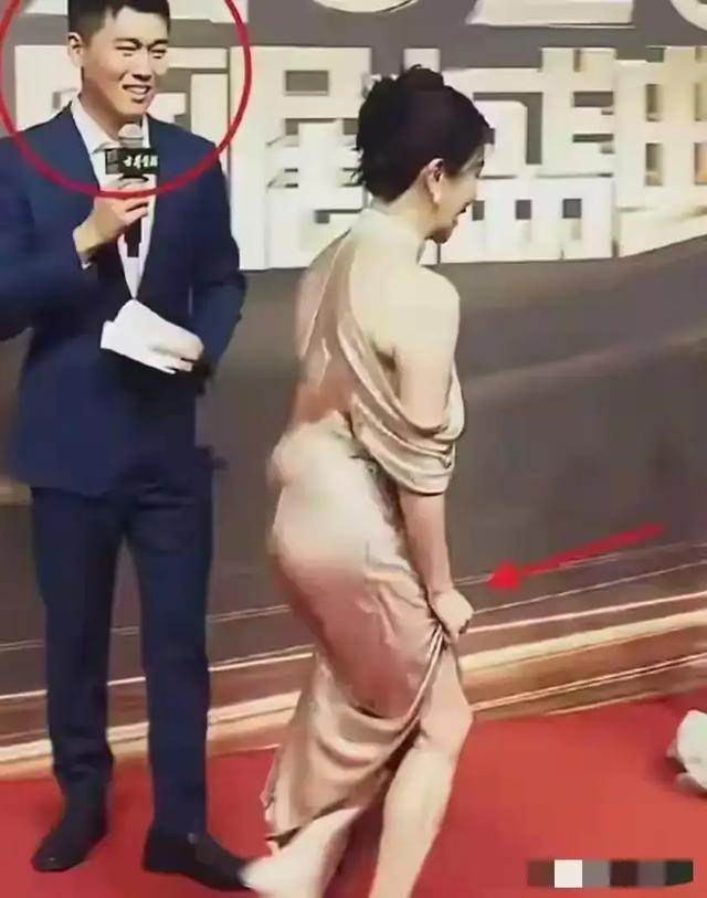 48岁左小青红毯造型引热议，网友直呼尴尬场面