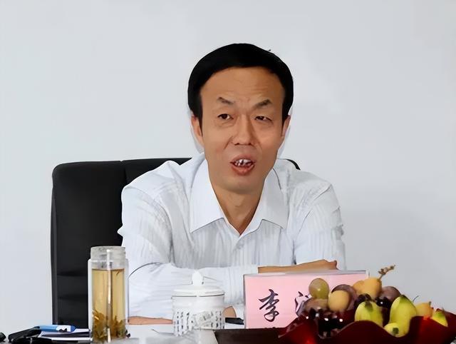 山西省吕梁市原副市长李润林因受贿、滥用职权被逮捕