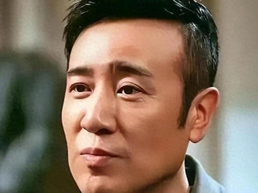 不到24小时，央视2次点名于和伟，释放3大信号，内娱的风向变了