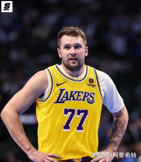 湖人风波：雷迪克争议发言引发热议，詹姆斯复出计划生变