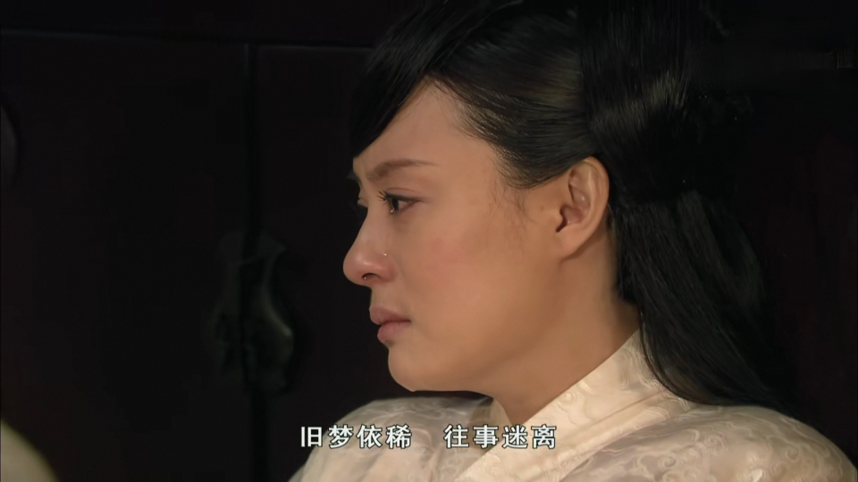 《甄嬛传》深度解析：甄嬛痛哭背后的自我觉醒之路