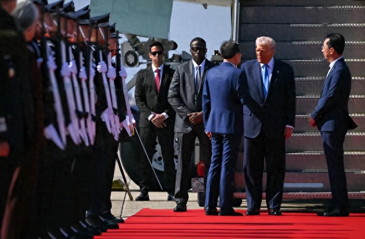 特朗普释放对华关税松口信号，中企采购18万吨美豆引关注