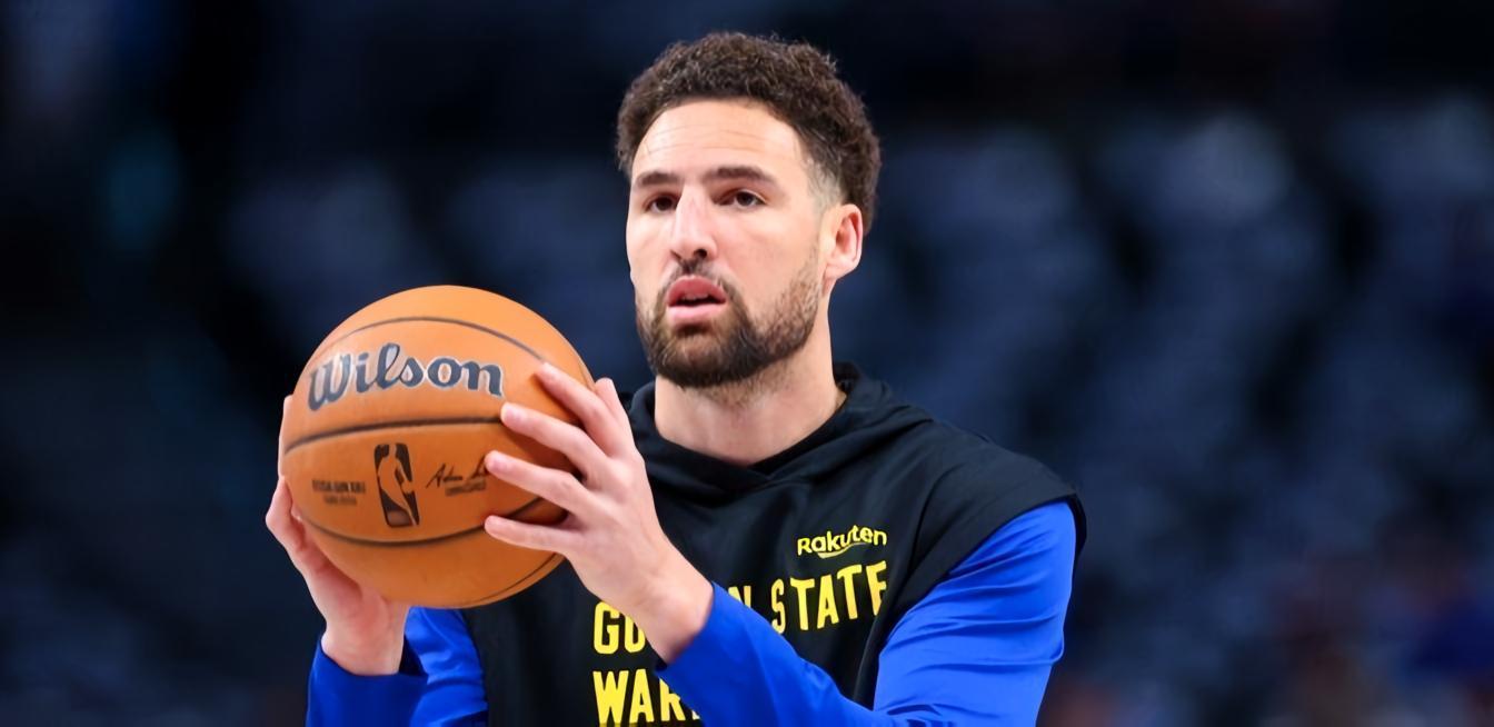 克莱·汤普森独行侠困境：从主角到边缘人的挣扎与反思