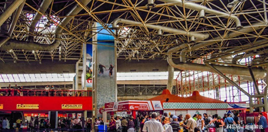 美军航母逼近古巴：毒枭引渡背后的拉美地缘政治博弈