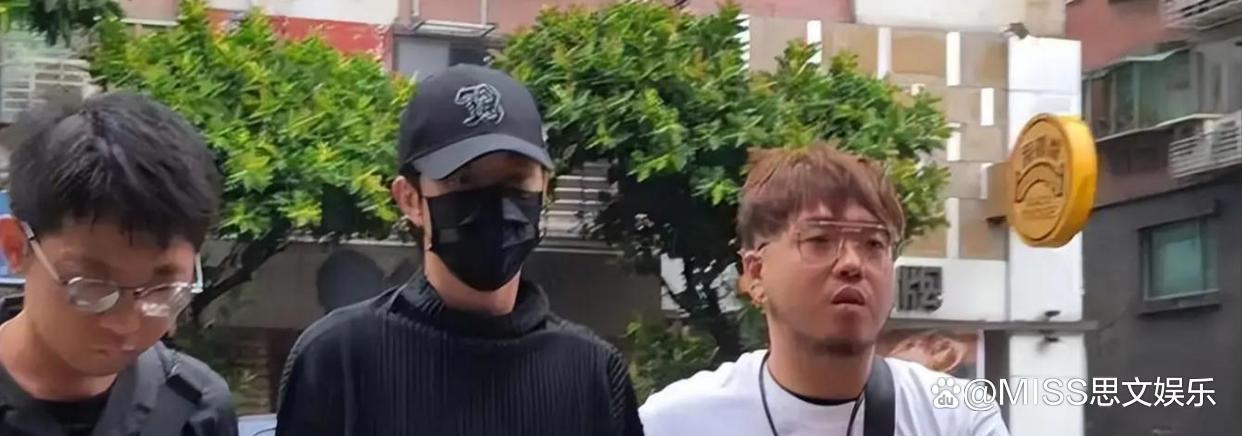 修杰楷被捕24小时，贾静雯亲自开撕！操作太绝，剧本都不敢这么编！