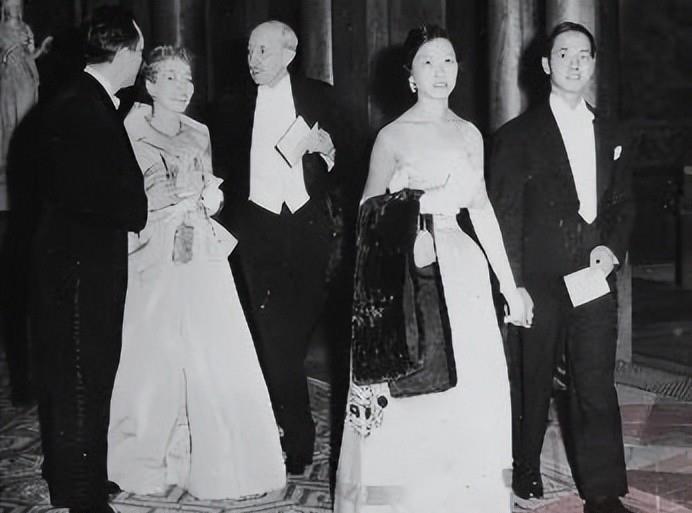 李政道配偶秦惠䇹，重病时提议丈夫将个人积蓄捐出，援助中国学子