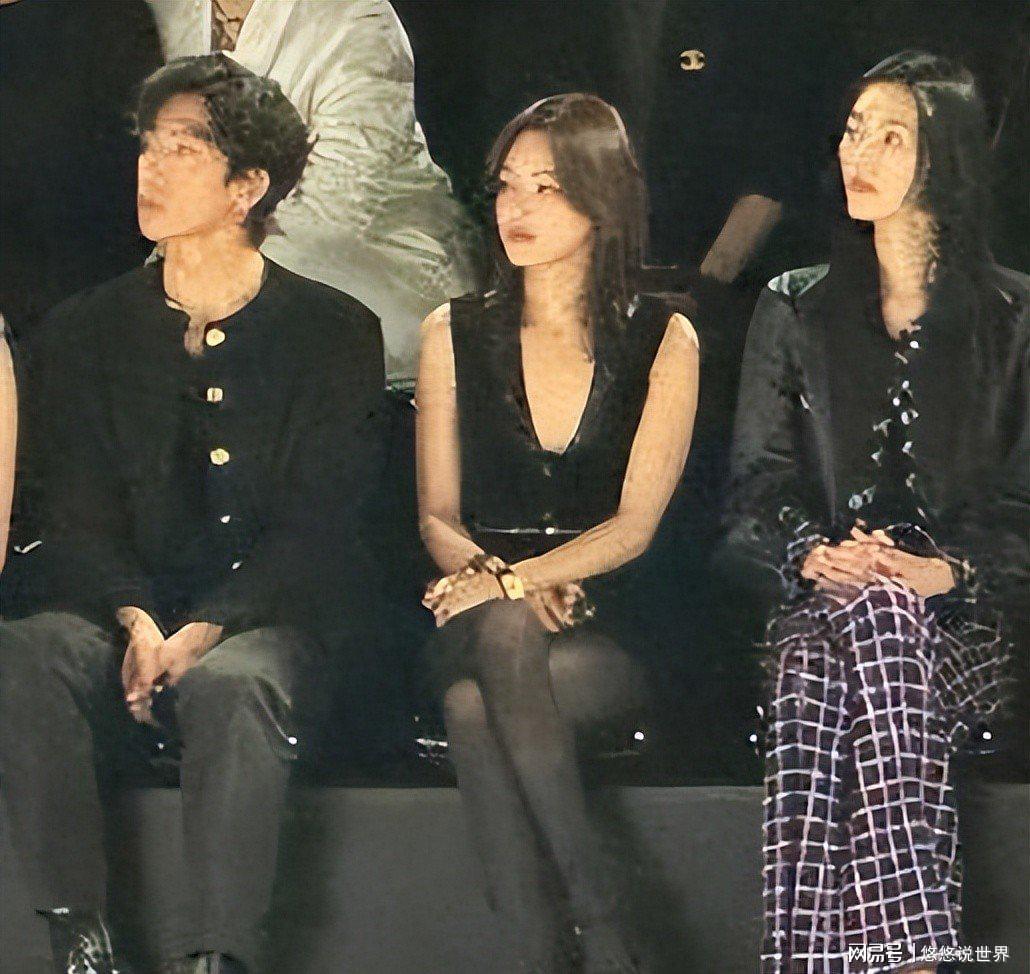 辛芷蕾活动座位引热议，娱乐圈人情世故尽显